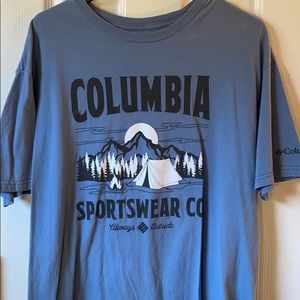 Columbia T-shirt